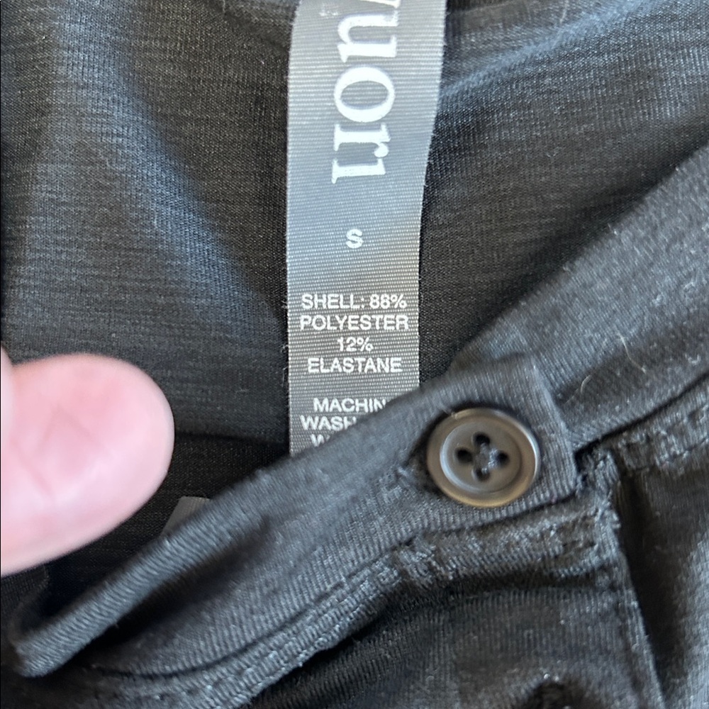 Vuori Lux Henley Jumpsuit-EUC! - Picture 6 of 11